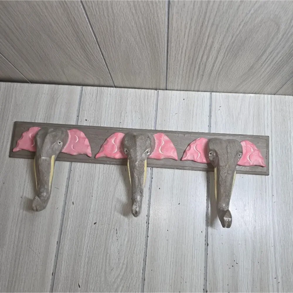 Vtg Pier 1 Carved Wooded Elephant Wall Hook Coat/Hat Rack Nursery Kids Room